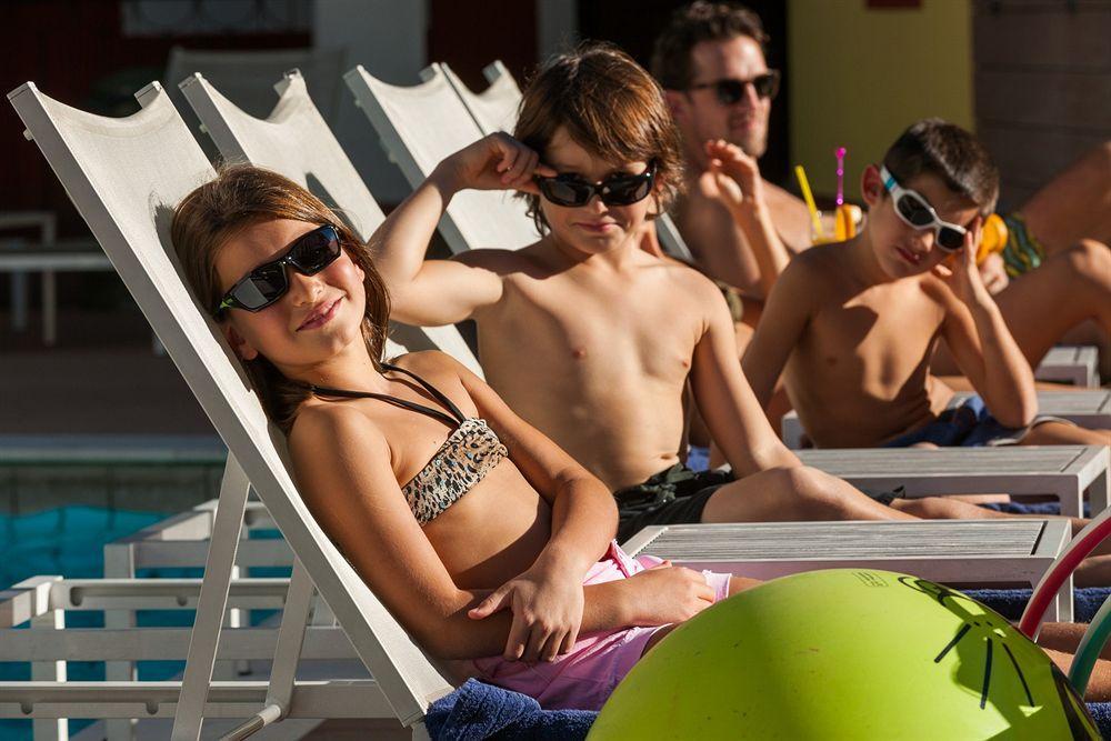 טורבולה Club Hotel E Residence La Vela מראה חיצוני תמונה