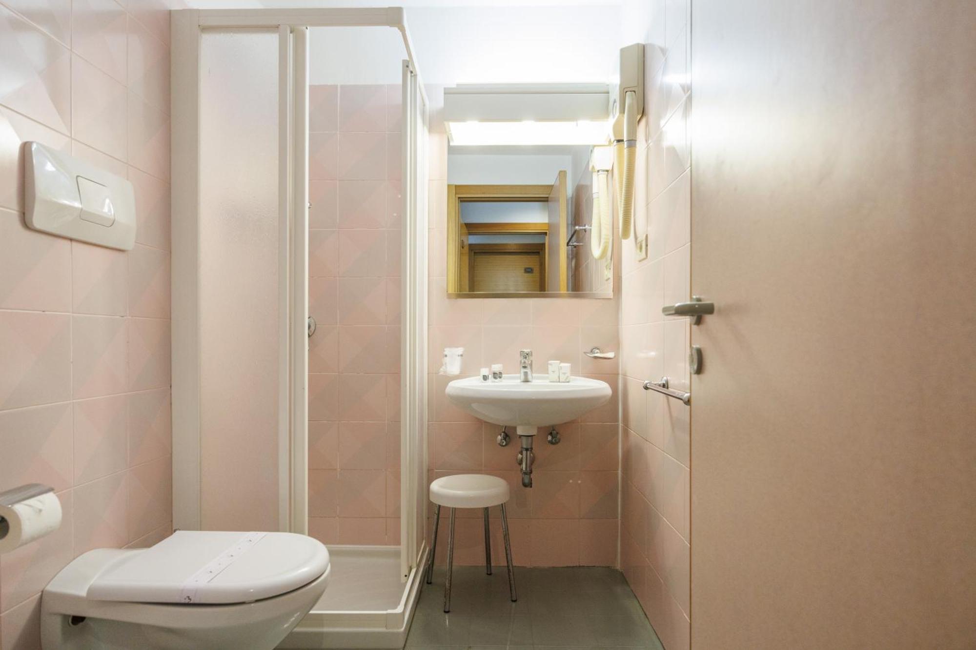 טורבולה Club Hotel E Residence La Vela מראה חיצוני תמונה