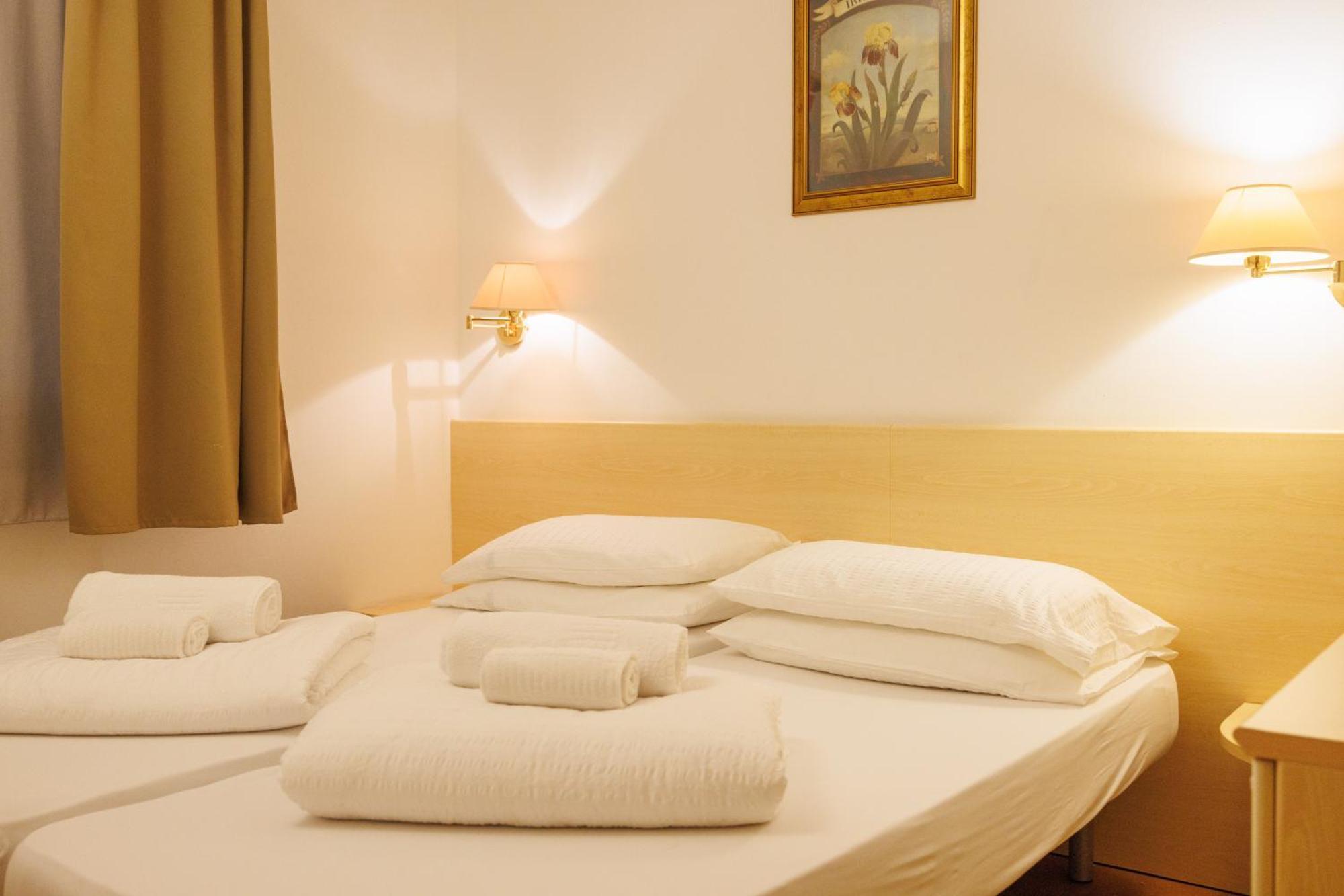 טורבולה Club Hotel E Residence La Vela מראה חיצוני תמונה